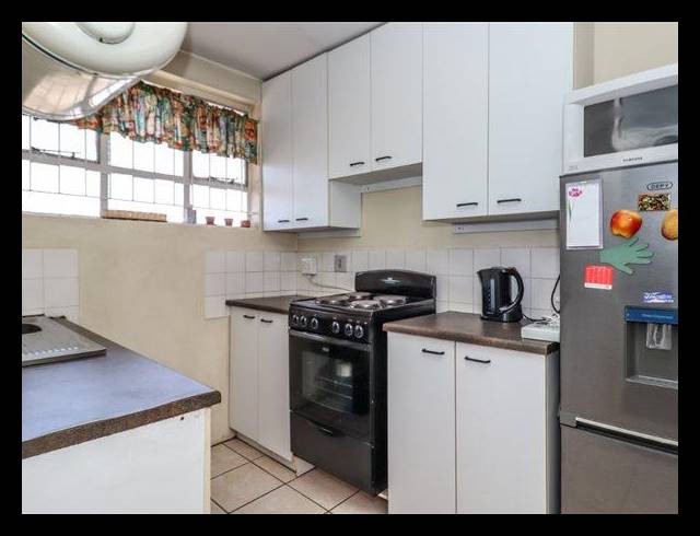 2 BEDROOM APARTMENT FOR SALE IN KEMPTON PARK EXT 05